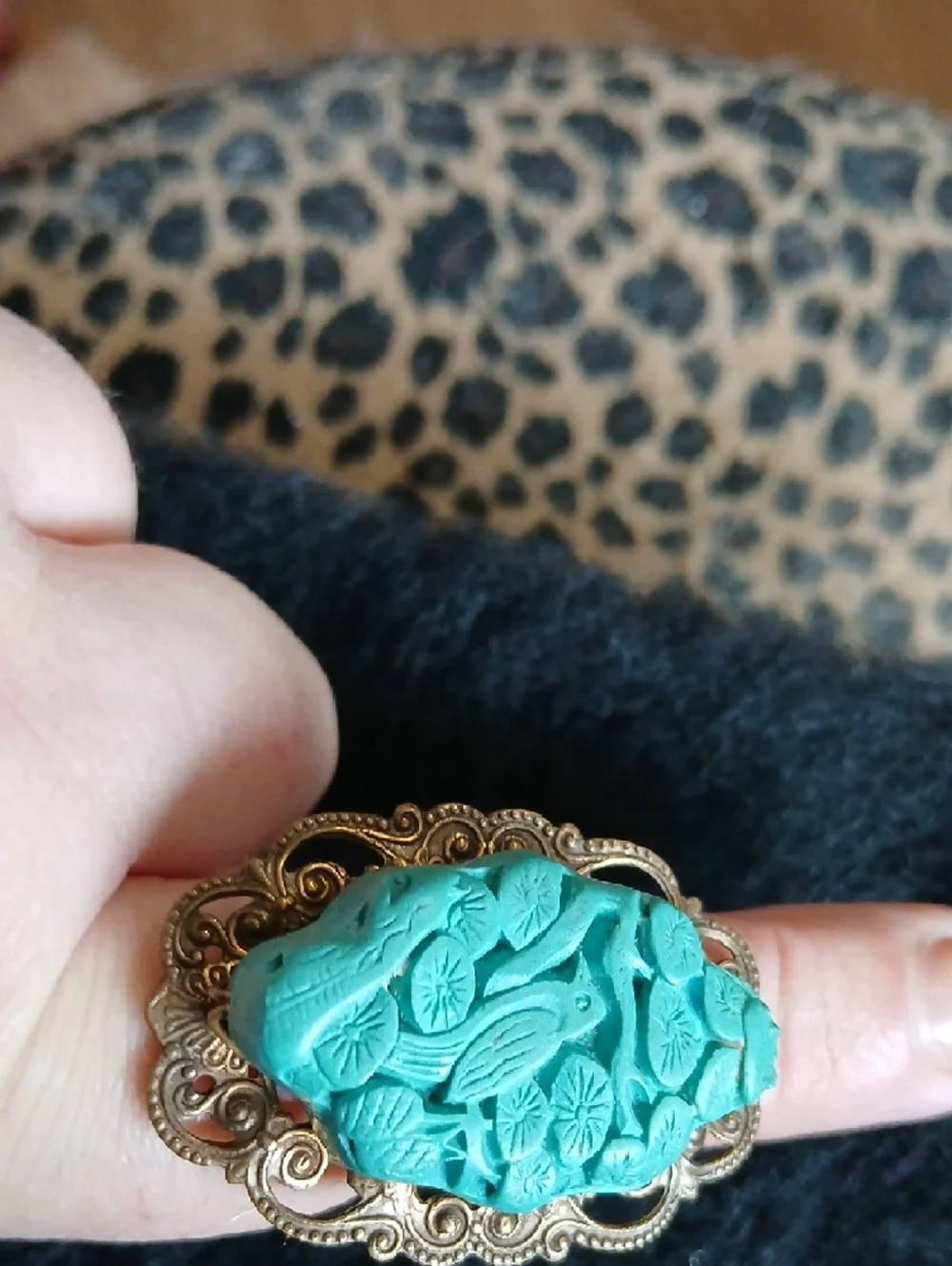 Jan Michaels Of San Francisco‎ Faux Turquoise Carved Bird Cameo Lace Bronze Ring